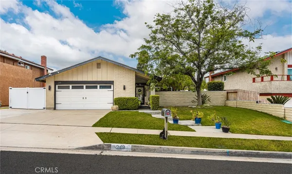 $1,190,000 | 249 South Leandro Street, Anaheim Hills, CA 92807