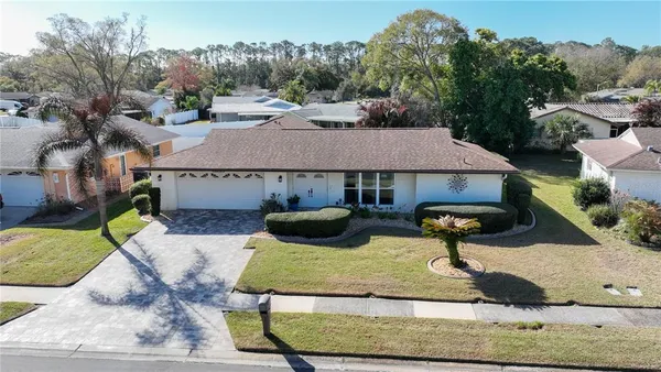 a view of a house with entertaining space