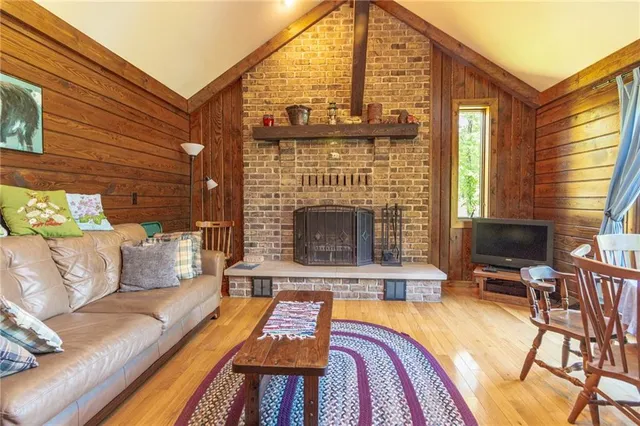 $550,000 | 165 Haun Road, Jamestown, PA 16134