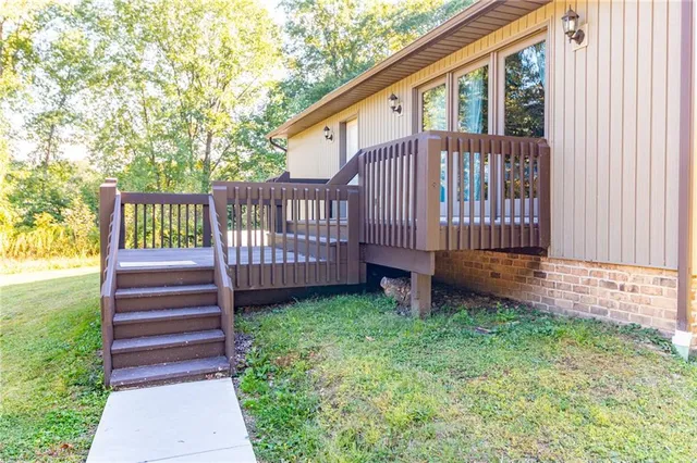 $550,000 | 165 Haun Road, Jamestown, PA 16134