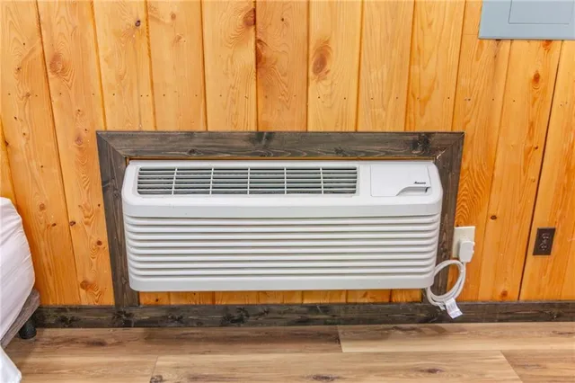 $550,000 | 165 Haun Road, Jamestown, PA 16134