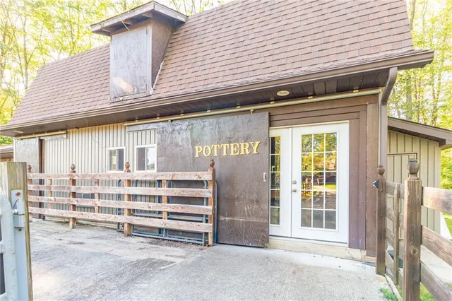 $550,000 | 165 Haun Road, Jamestown, PA 16134