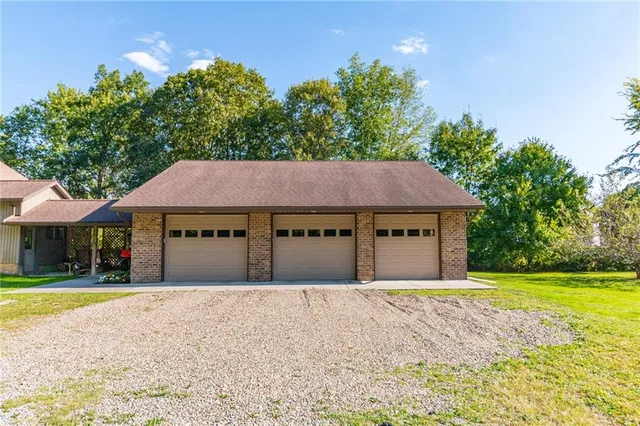 $550,000 | 165 Haun Road, Jamestown, PA 16134