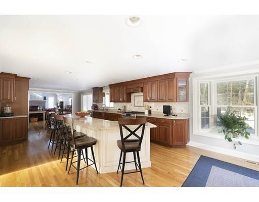 6 Olde Coach Road North Reading, MA 01864 - Photo 3 of 29