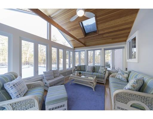 6 Olde Coach Road North Reading, MA 01864 - Photo 8 of 29