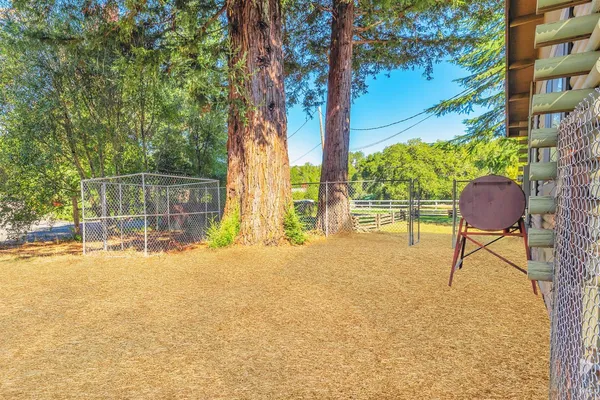 $575,000 | 13320 Estate Drive, Boonville, CA 95415