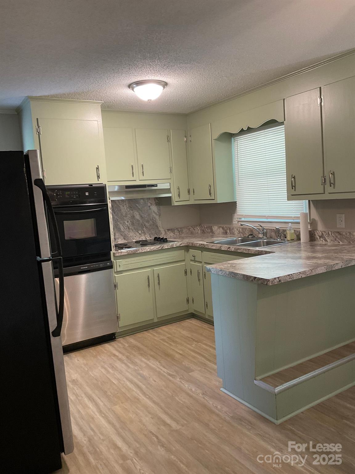 106 Gamble Avenue Bessemer City, NC 28016 - Photo 2 of 9