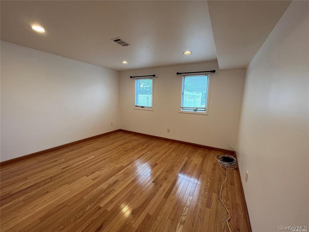 12 Reed Drive Deer Park, NY 11729 - Photo 8 of 10