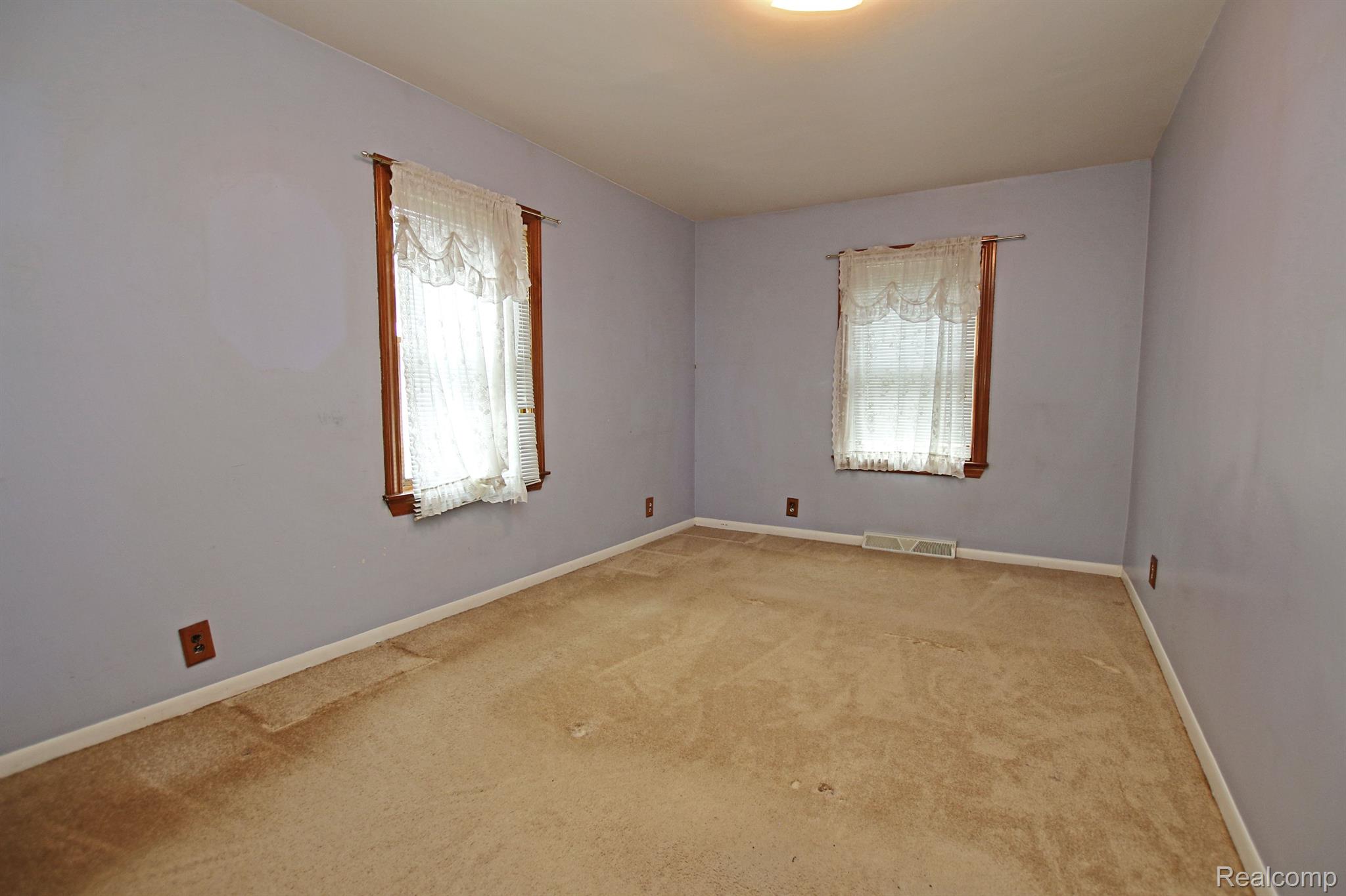 985 North Baldwin Road Oxford, MI 48371 - Photo 21 of 50 Gallery Image 21