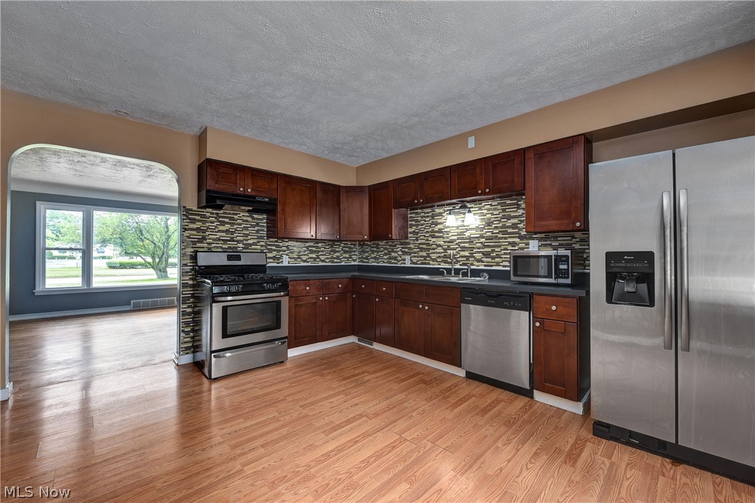 21900 Brookpark Road Cleveland, OH 44126 - Photo 10 of 34 Gallery Image 10