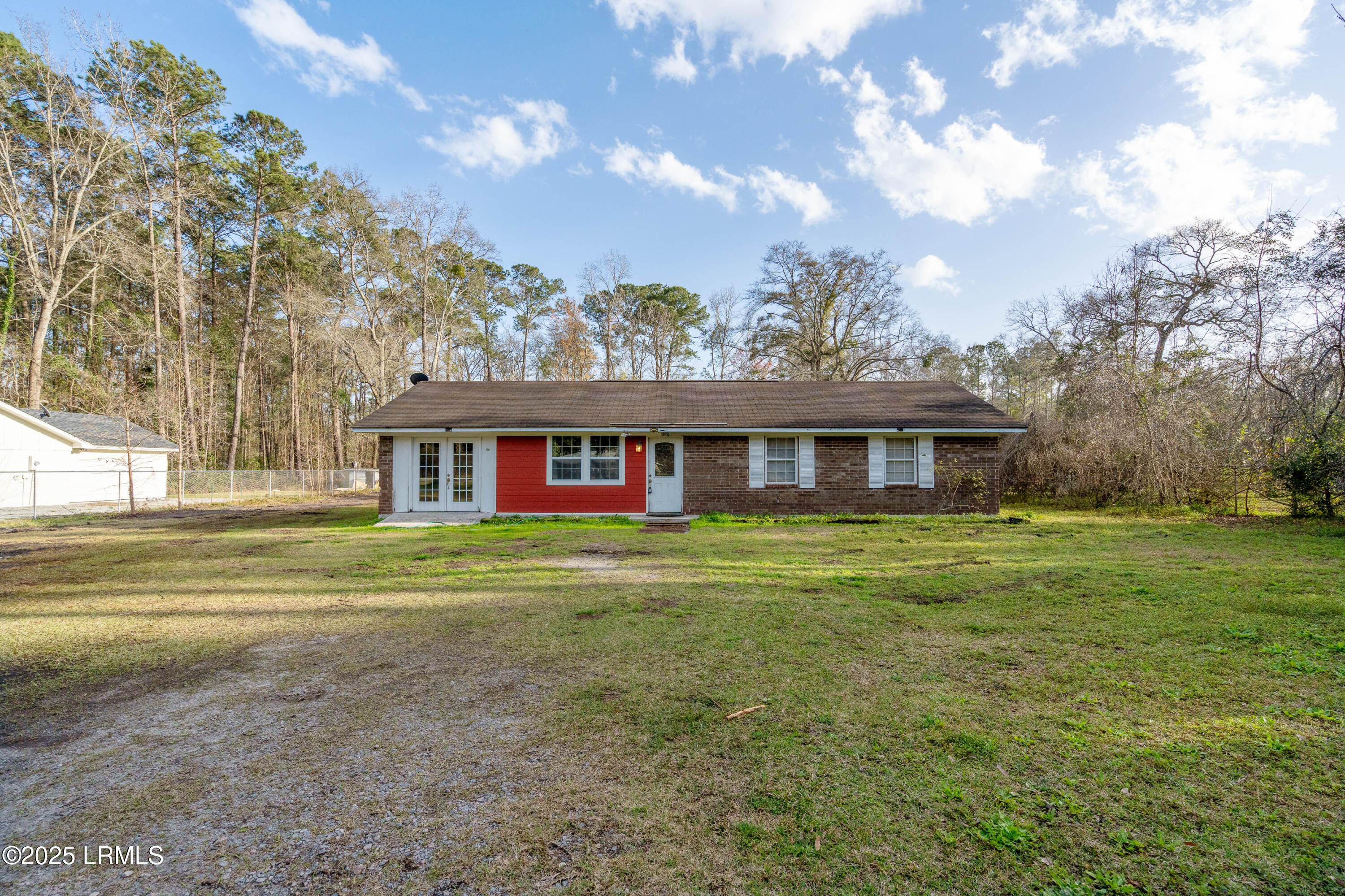 592 Old House Road Ridgeland, SC 29936 - Photo 2 of 33 592 Old House Extra-1