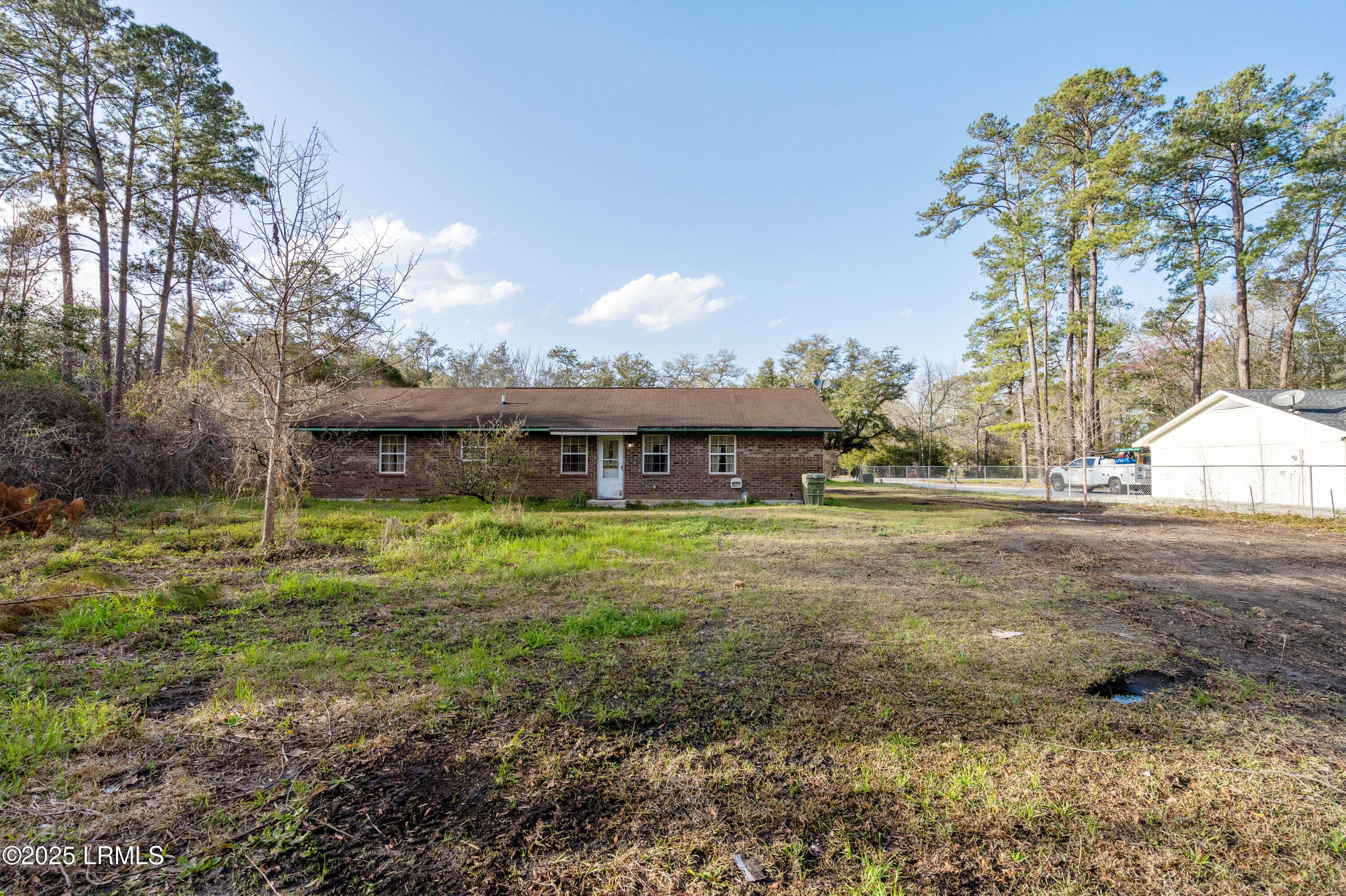 592 Old House Road Ridgeland, SC 29936 - Photo 27 of 33 592 Old House Extra-6