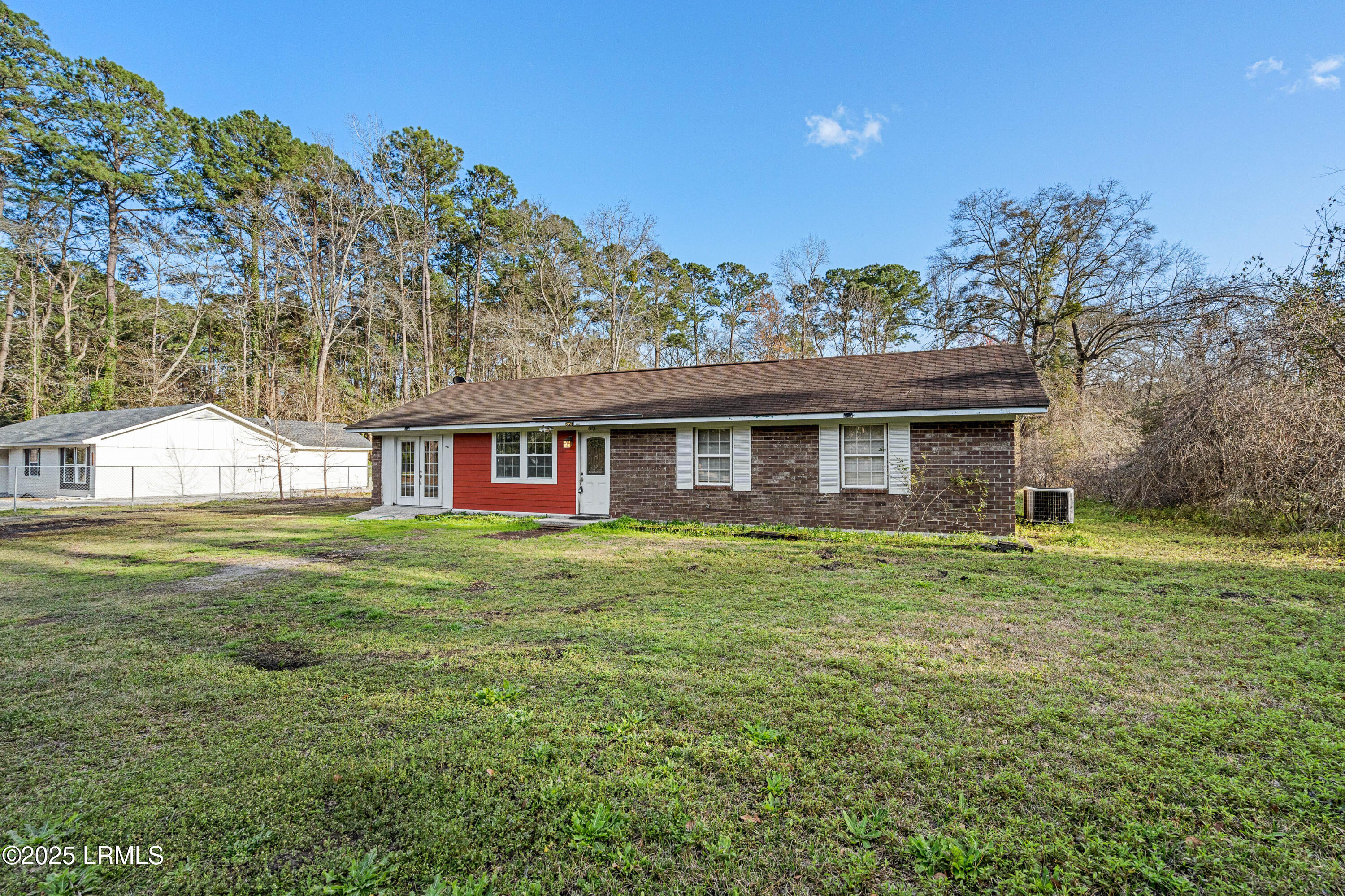 592 Old House Road Ridgeland, SC 29936 - Photo 5 of 33 592 Old House Extra-8