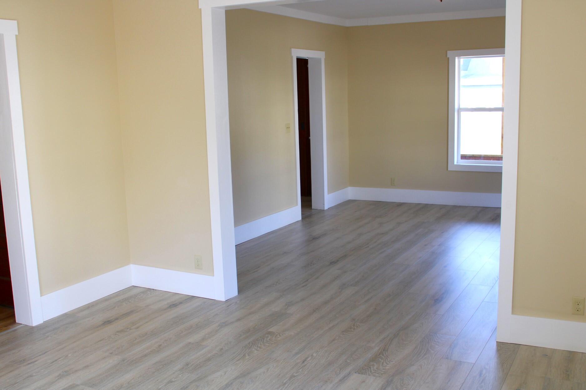 45 Madison Avenue Madison, ME 04950 - Photo 8 of 26 IMG_29251