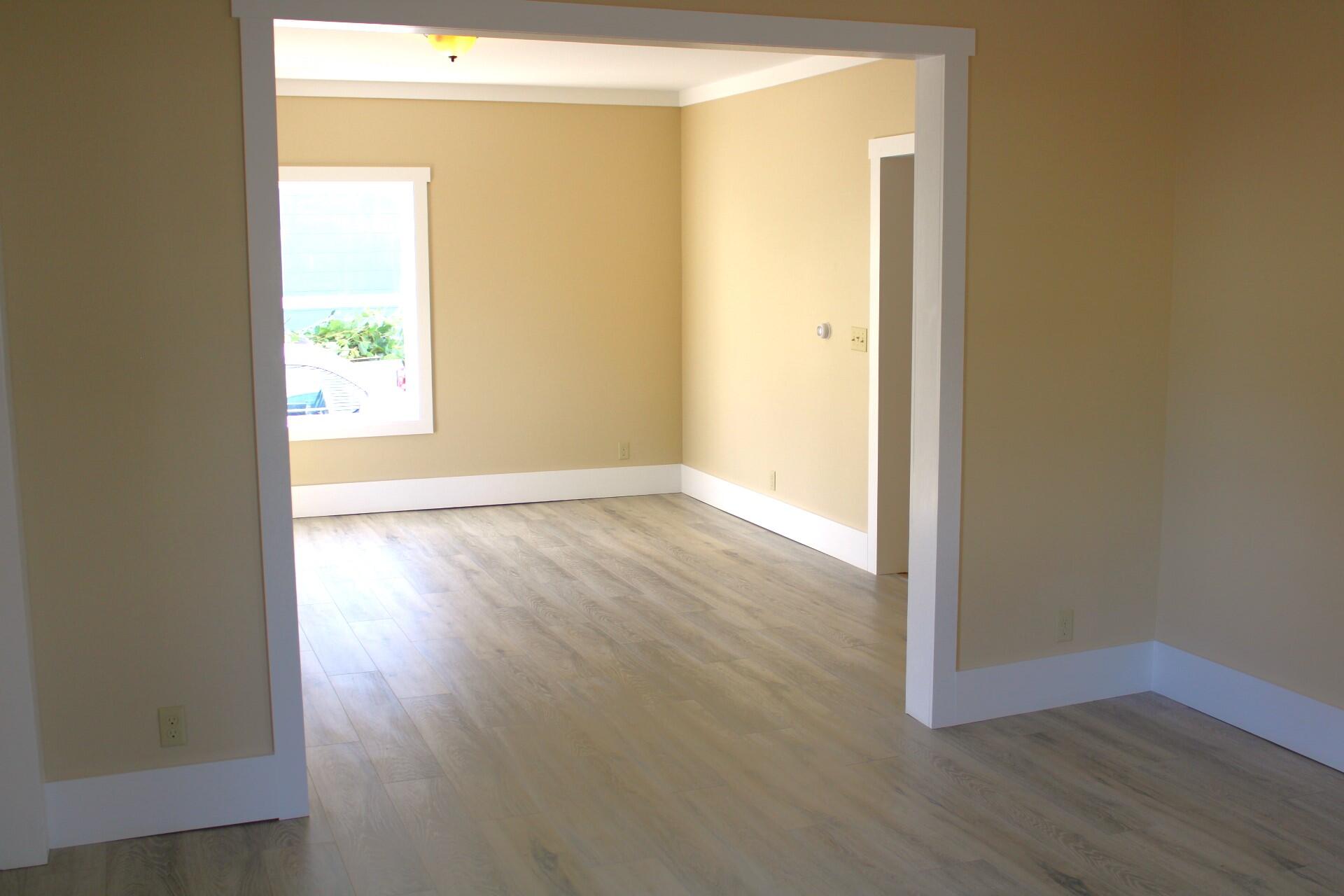 45 Madison Avenue Madison, ME 04950 - Photo 9 of 26 IMG_29261