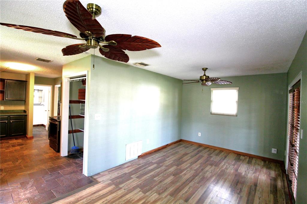 14712 Henson Road Orlando, FL 32832 - Photo 15 of 32 a view of an empty room and window