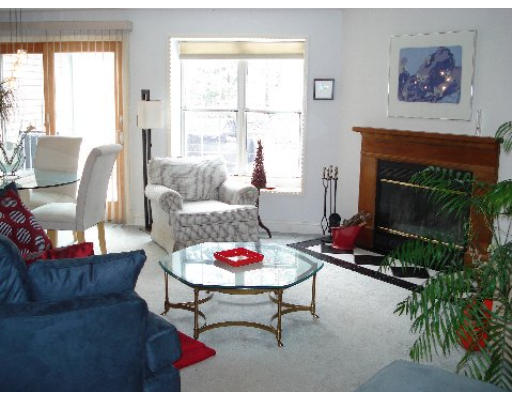 1103 Ridgefield Circle, Unit B Clinton, MA 01510 - Photo 2 of 16 Gallery Image 2