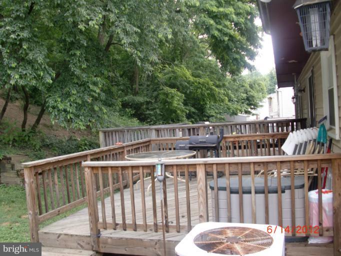 4719 Hawksbury Road Baltimore, MD 21208 - Photo 14 of 22 Exterior (General)