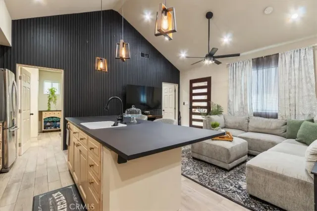 $1,200,000 | 15657 Devonshire Street, Granada Hills, CA 91344