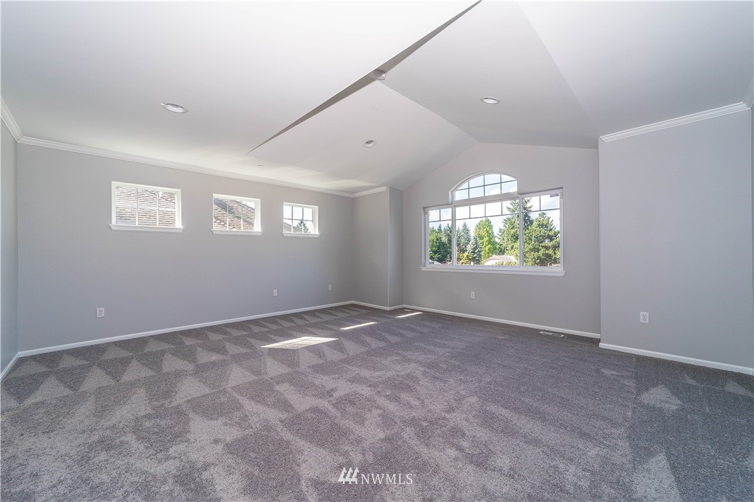 1416 Camas Place Northeast Renton, WA 98056 - Photo 14 of 26 Gallery Image 14
