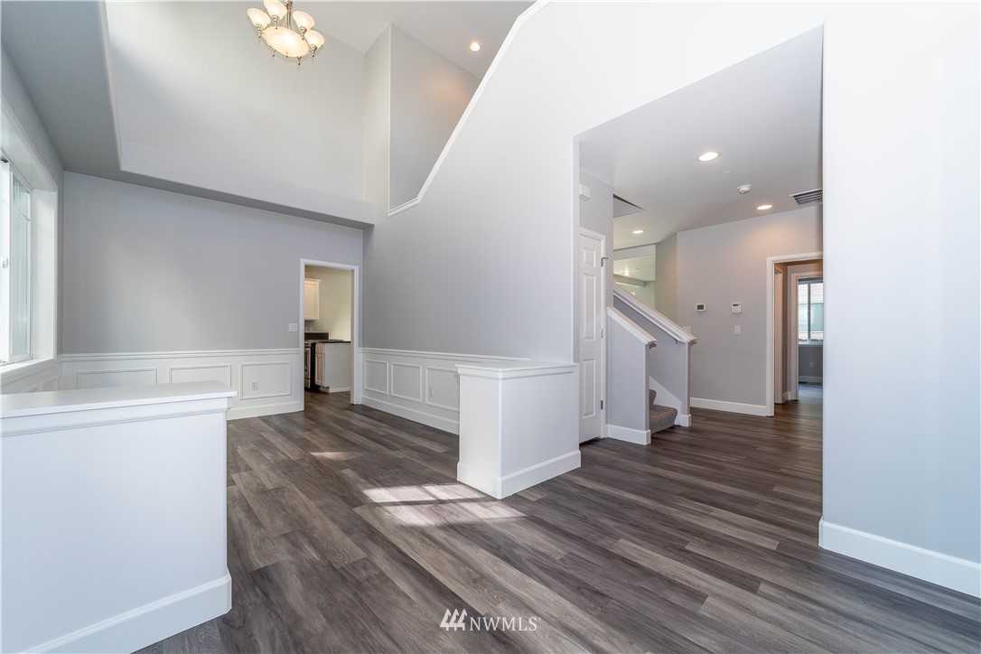 1416 Camas Place Northeast Renton, WA 98056 - Photo 3 of 26 Gallery Image 3