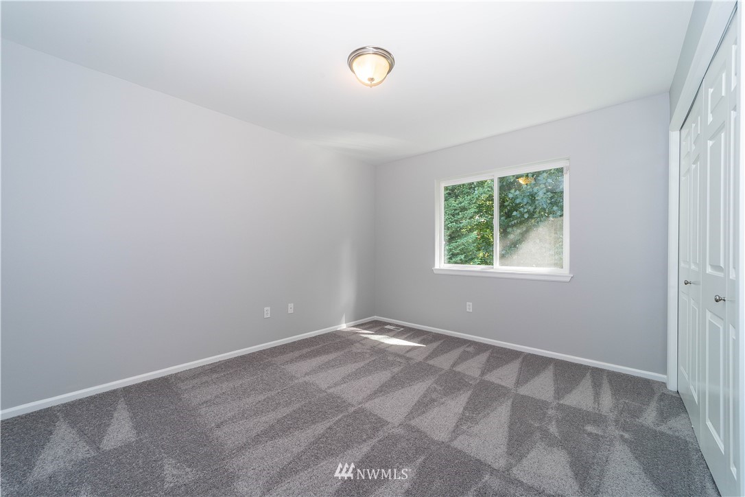 1416 Camas Place Northeast Renton, WA 98056 - Photo 21 of 26 Gallery Image 21