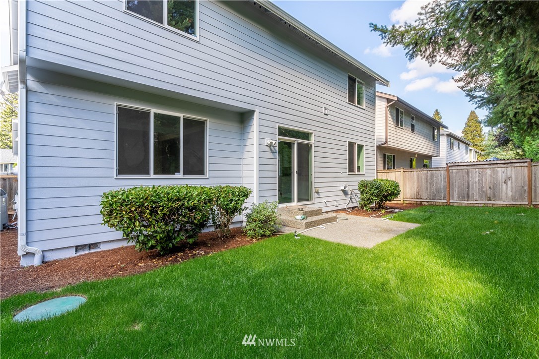 1416 Camas Place Northeast Renton, WA 98056 - Photo 25 of 26 Gallery Image 25
