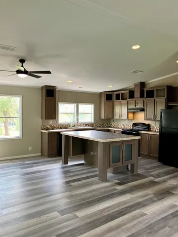 $1,850 | 2203 25th Street, Horseshoe Bay, TX 78657