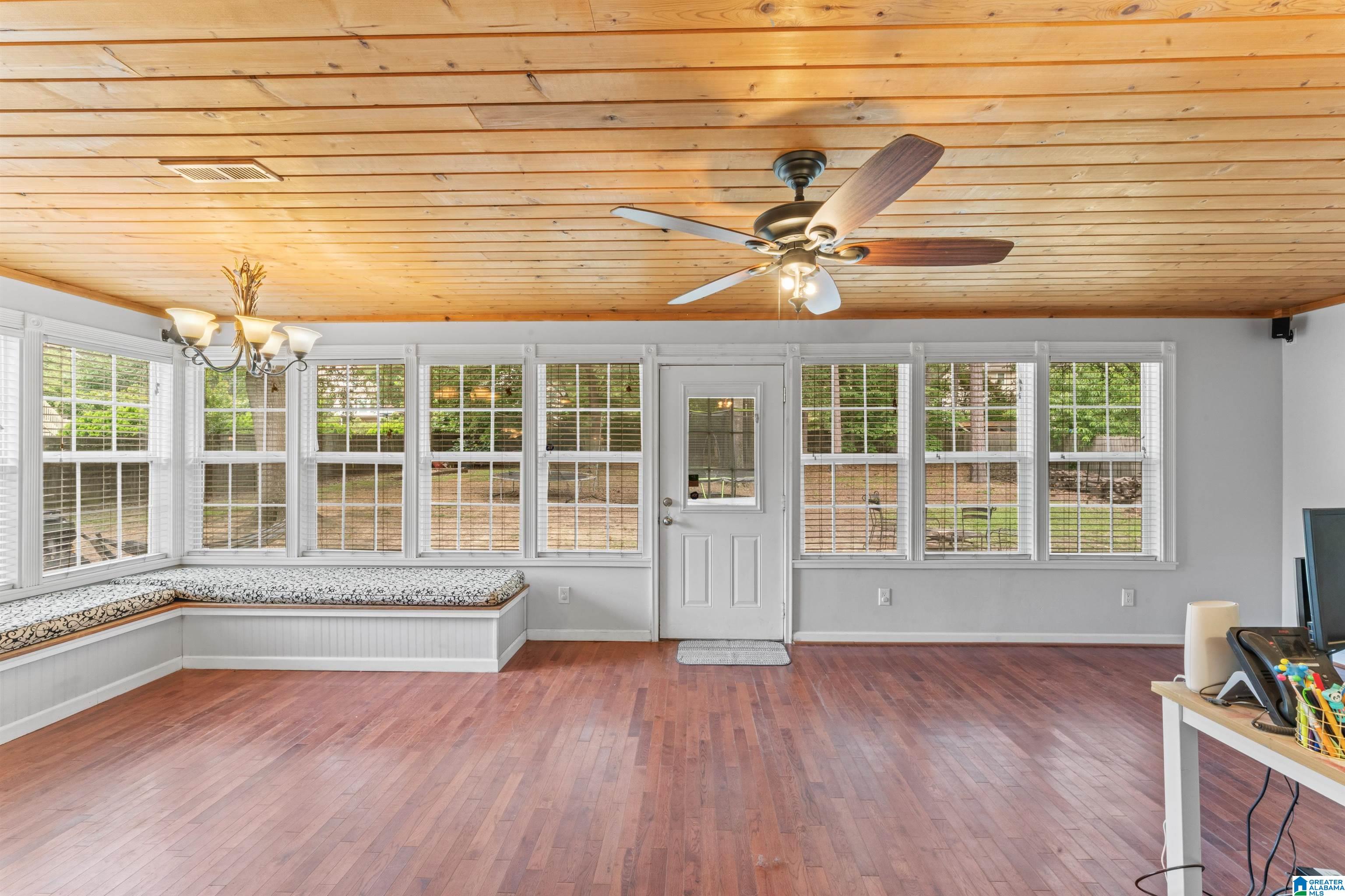 217 Wagon Trail Alabaster, AL 35007 - Photo 14 of 34