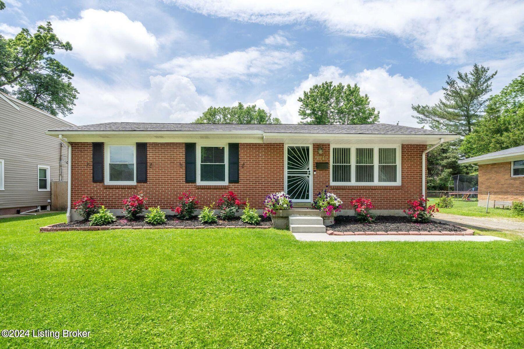 7540 Ralston Avenue Louisville, KY 40258 - Photo 3 of 38 photo_online_031