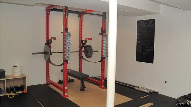 $325,000 | 6344 Green Valley Lane, Lockport Town, NY 14094