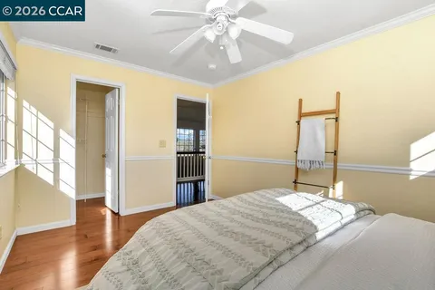 $1,049,900 | 326 Liveoak Court, Martinez, CA 94553