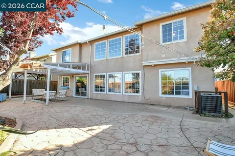 $1,049,900 | 326 Liveoak Court, Martinez, CA 94553
