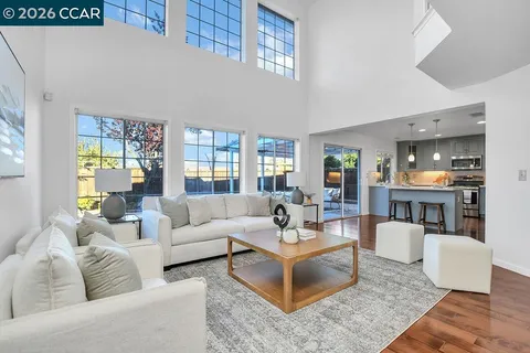 $1,049,900 | 326 Liveoak Court, Martinez, CA 94553
