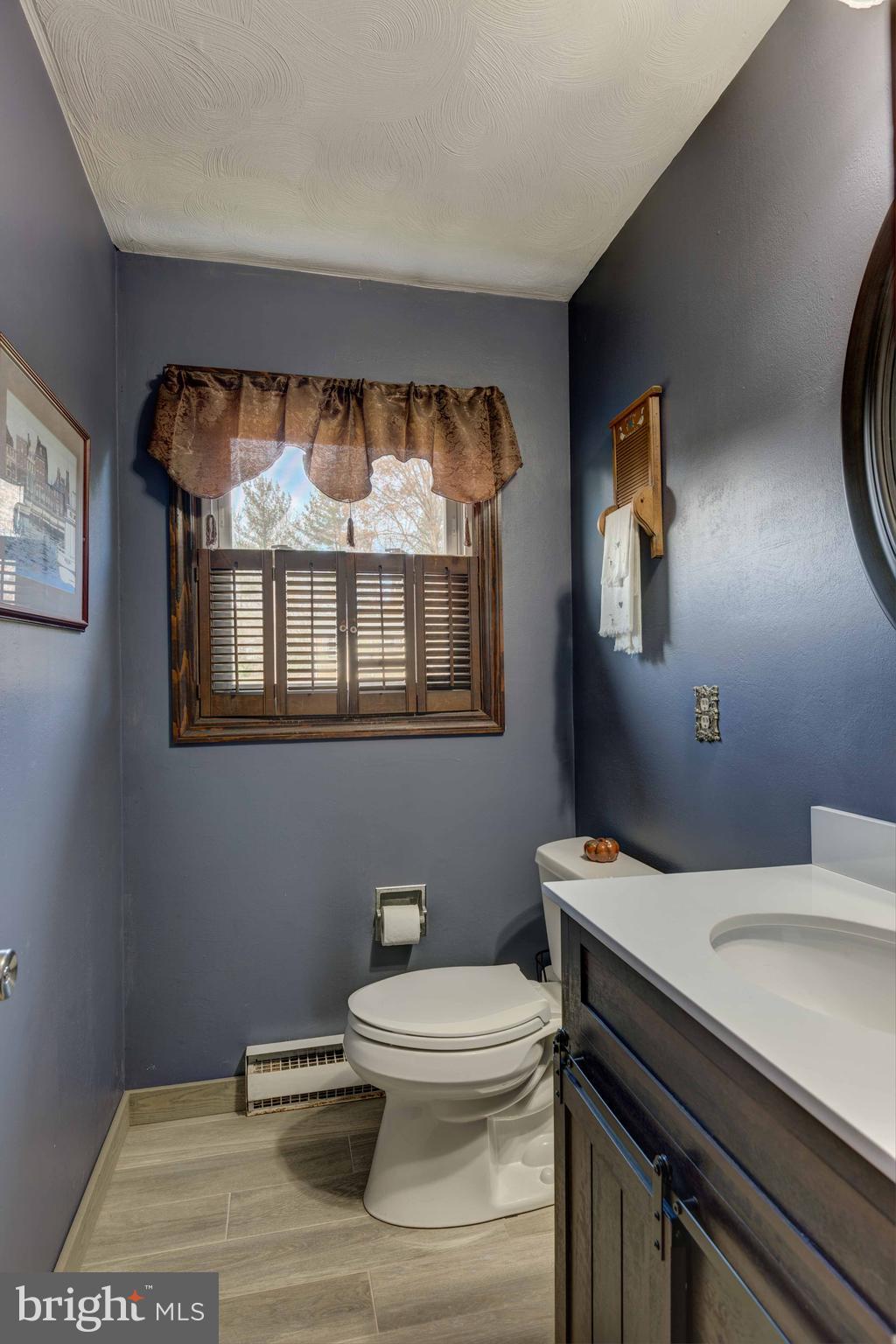 11642 Simmons Road Taneytown, MD 21787 - Photo 19 of 29 Updated half bath