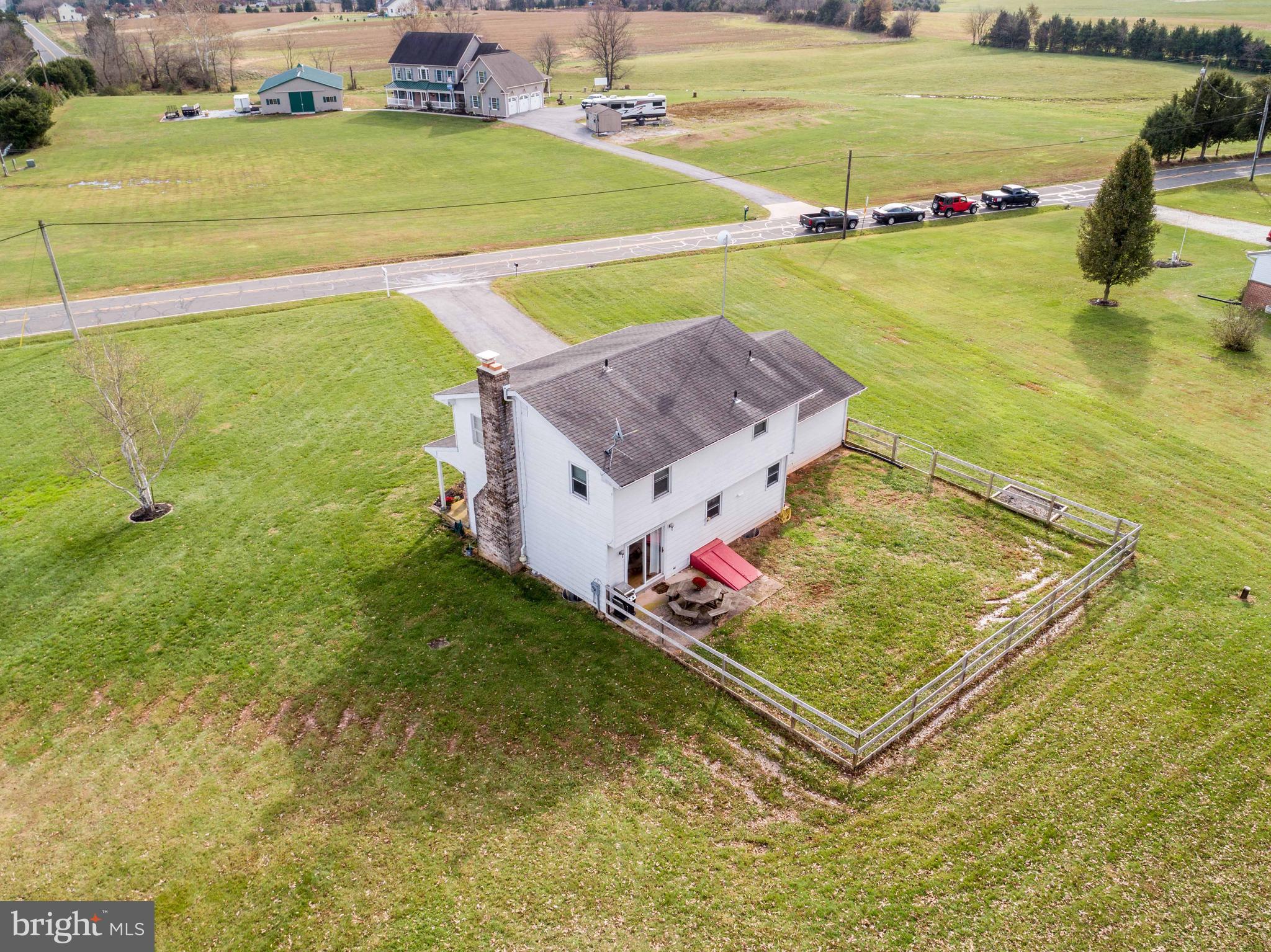 11642 Simmons Road Taneytown, MD 21787 - Photo 4 of 29 Fenced in Rear yard