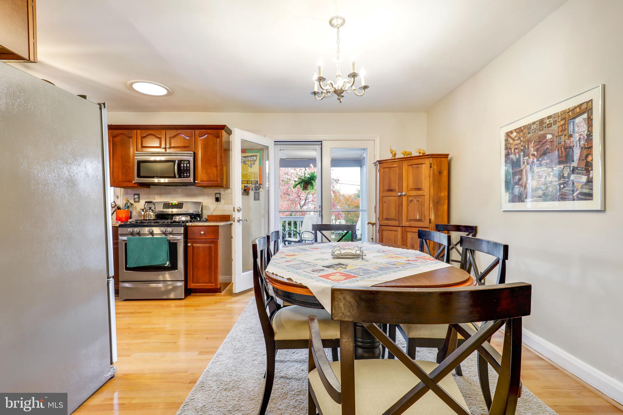508 Windwood Road Baltimore, MD 21212 - Photo 9 of 48 Open floor concept w/Kitchen/DR