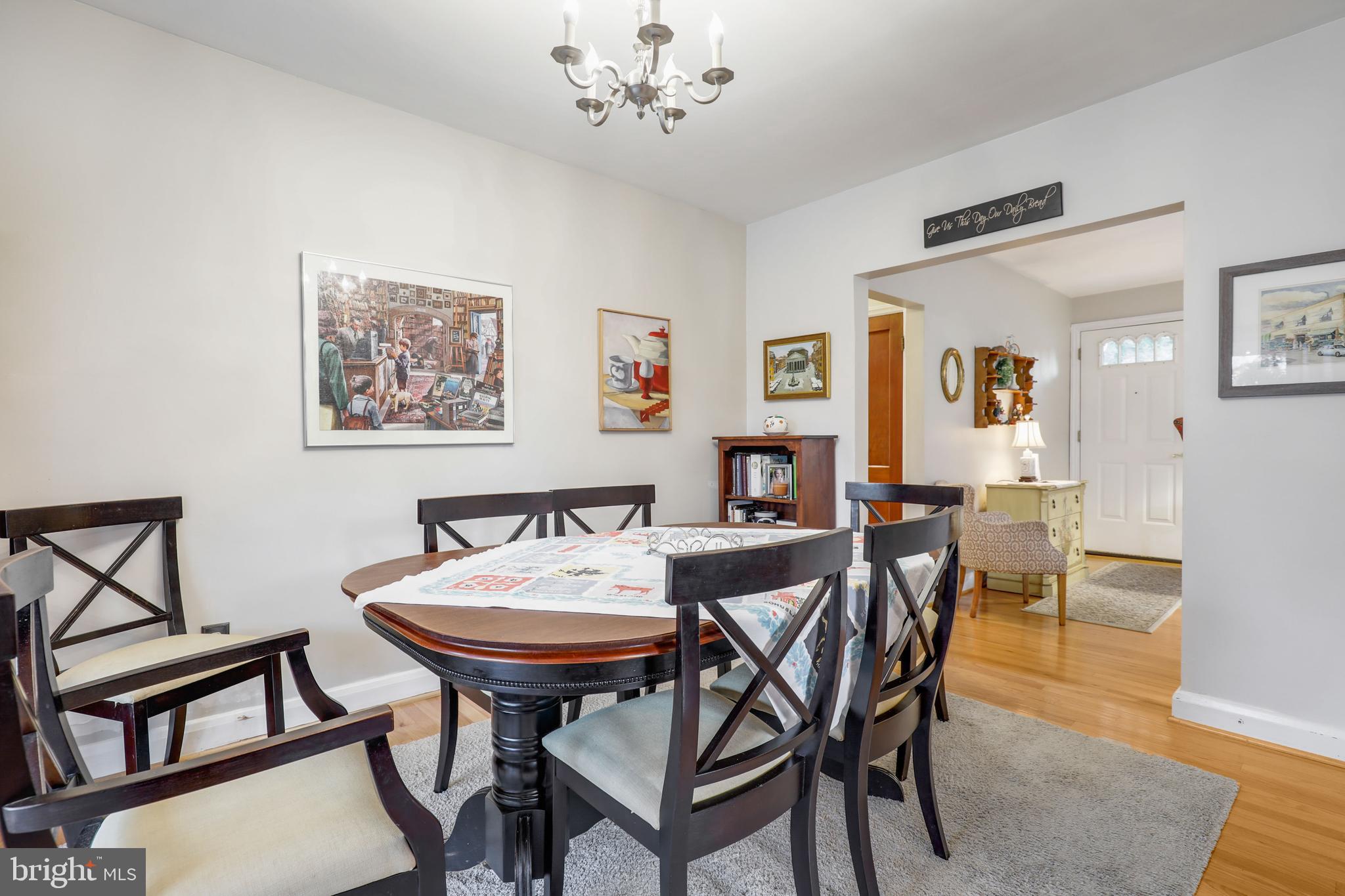 508 Windwood Road Baltimore, MD 21212 - Photo 10 of 48 Spacious Dining Area