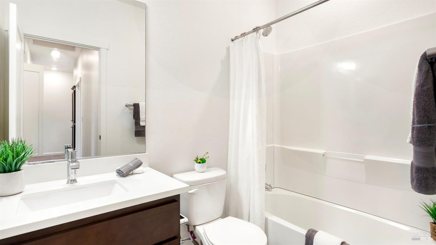 70 Birch Haven Way Santa Rosa, CA 95407 - Photo 16 of 29