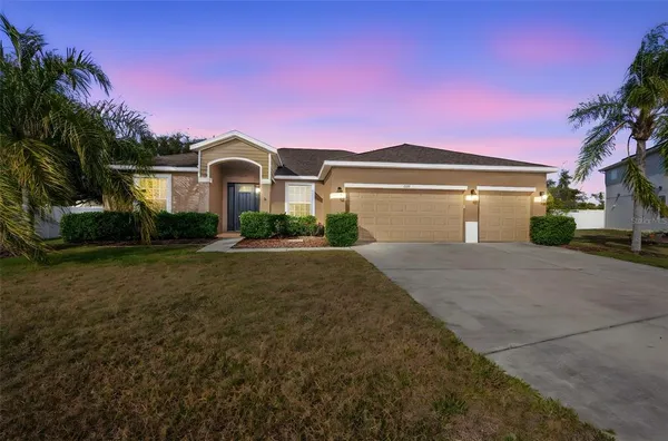 $436,900 | 1451 Daystar Lane, Deltona, FL 32725