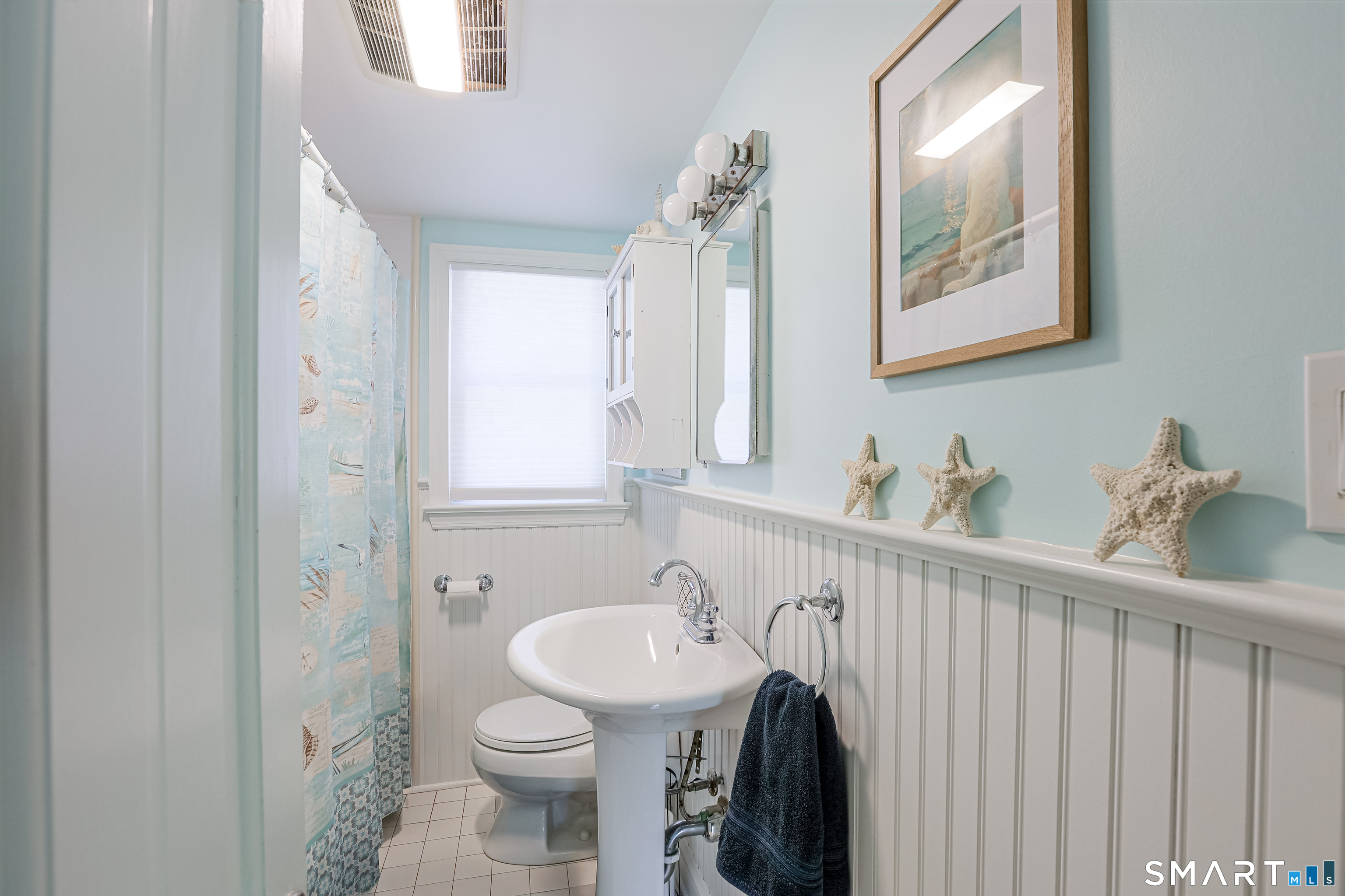 21 Geneva Road Norwalk, CT 06850 - Photo 25 of 36