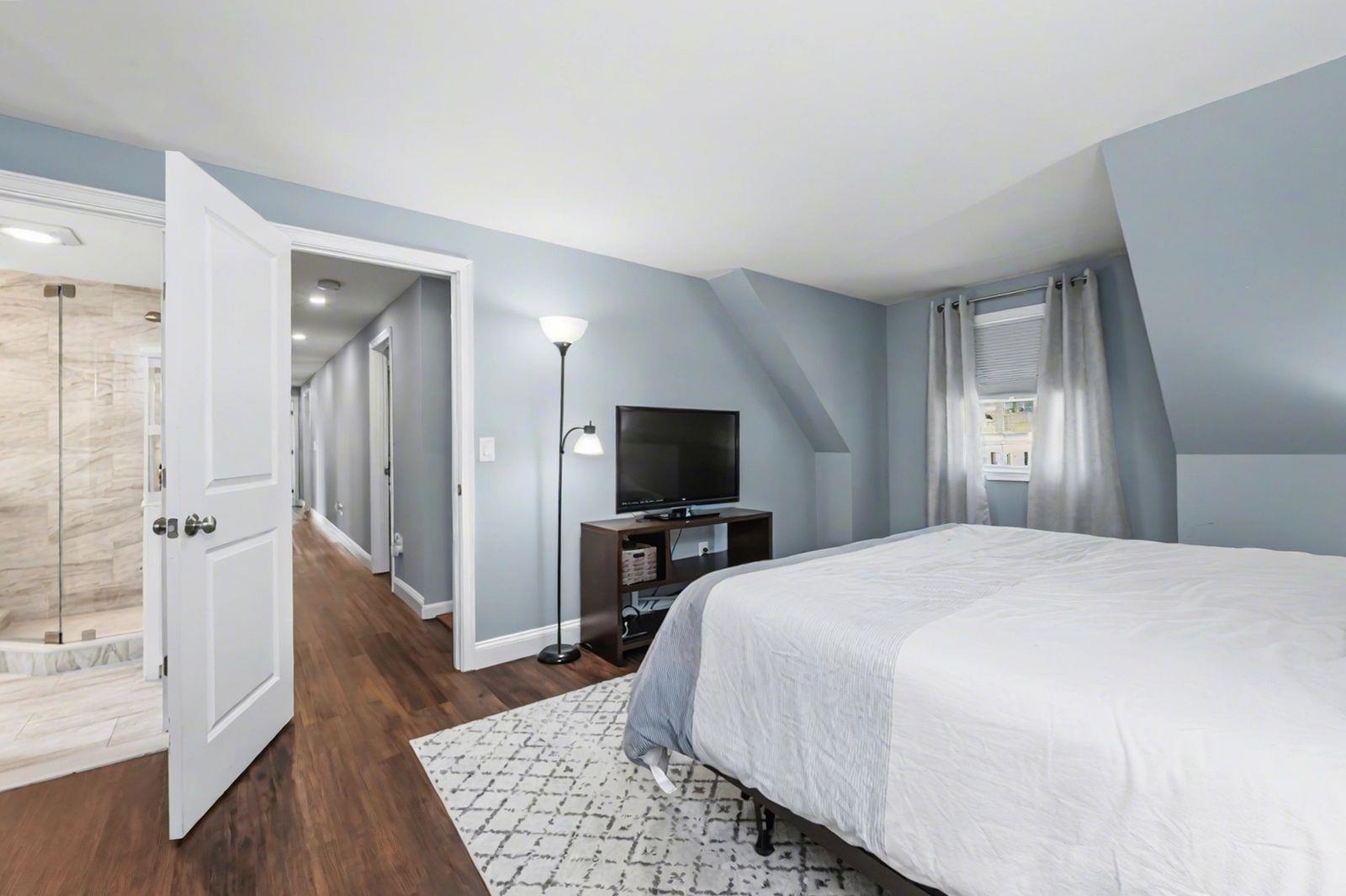 18 Brent Court Manchester, NH 03103 - Photo 16 of 36