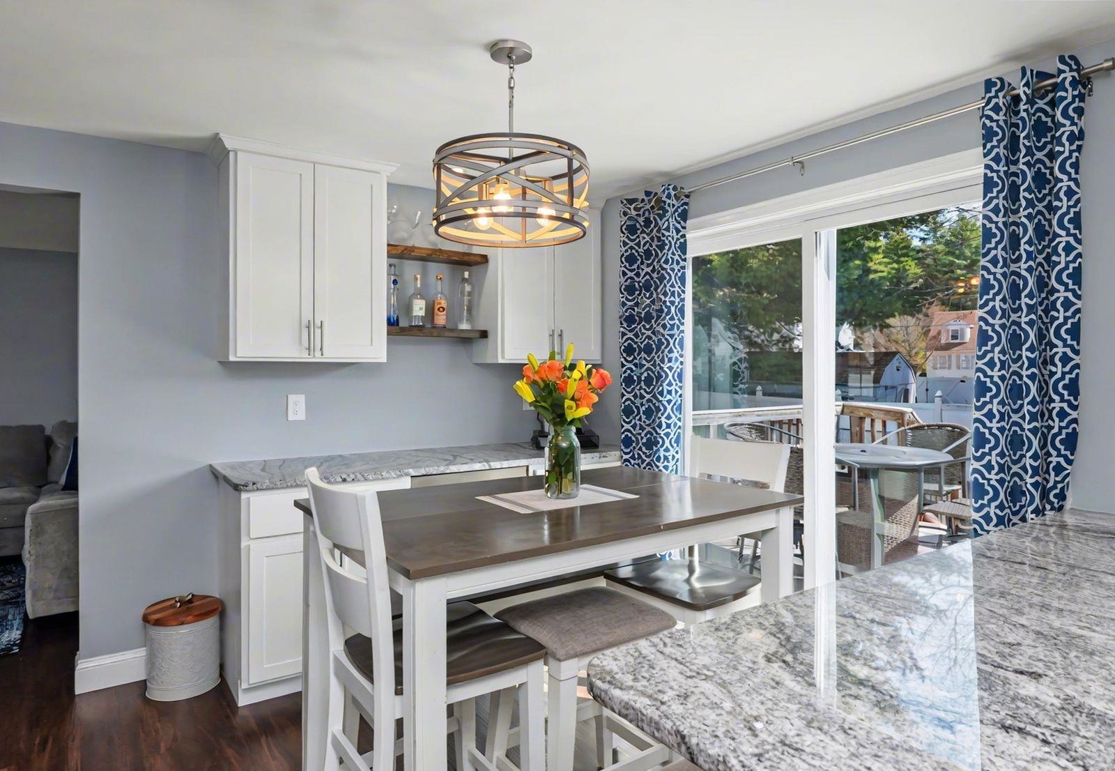 18 Brent Court Manchester, NH 03103 - Photo 8 of 36