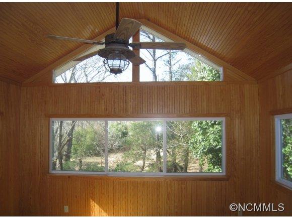 556 Hooker Road Tryon, NC 28782 - Photo 4 of 22