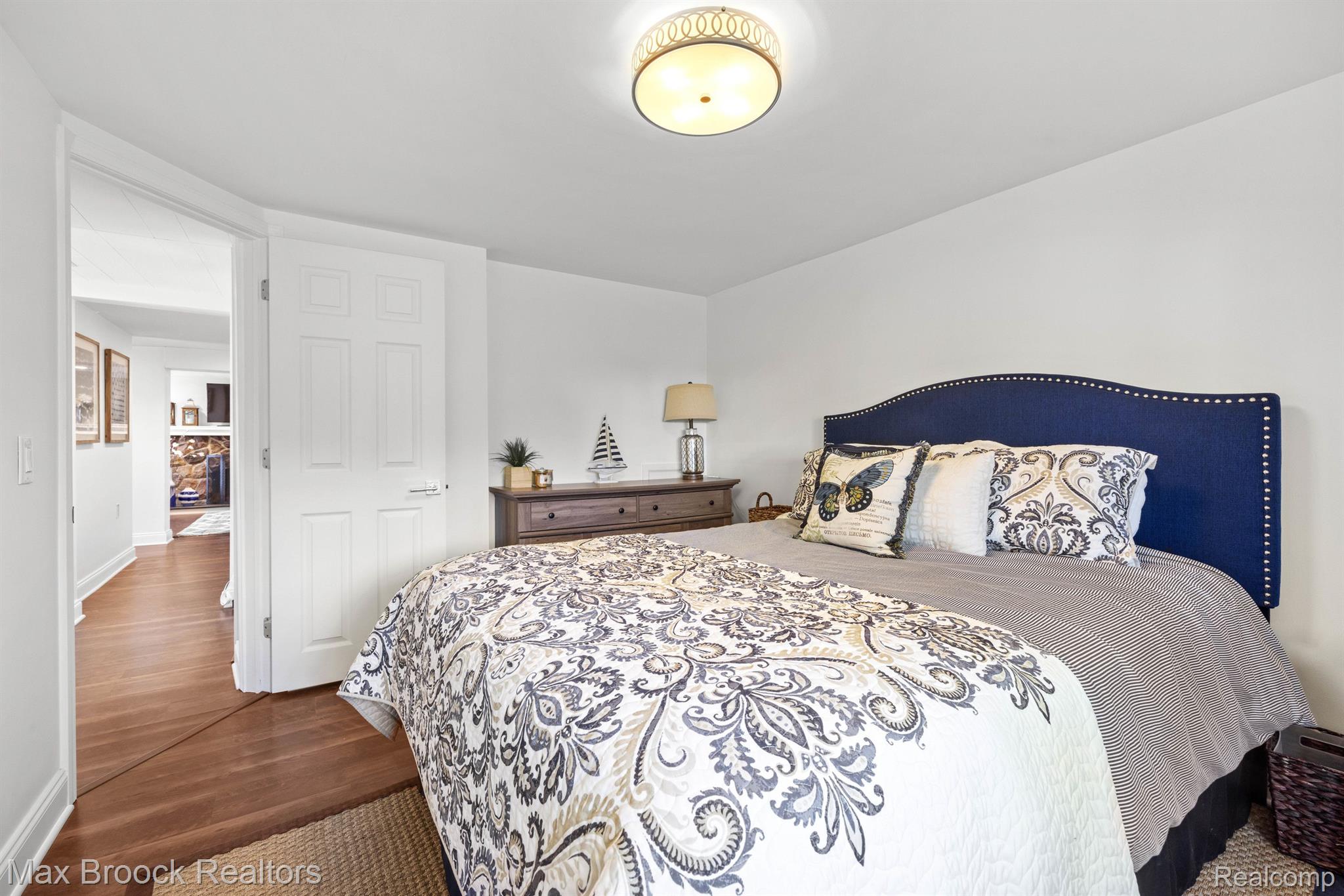 3970 Covert Road Waterford, MI 48328 - Photo 17 of 46 Gallery Image 17