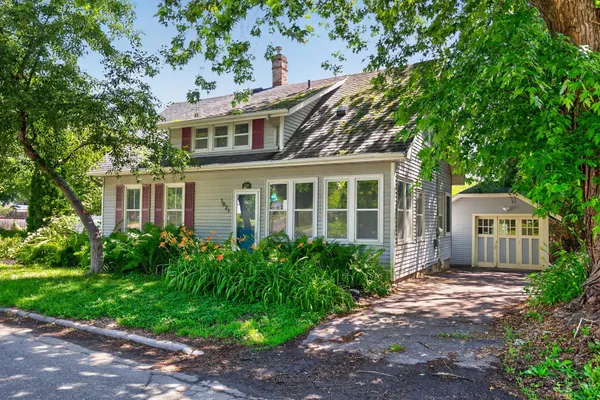 $330,000 | 1921 Broadway Street North, Stillwater, MN 55082
