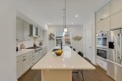 $995,000 | 4009 Emory Peak Pass, Austin, TX 78731