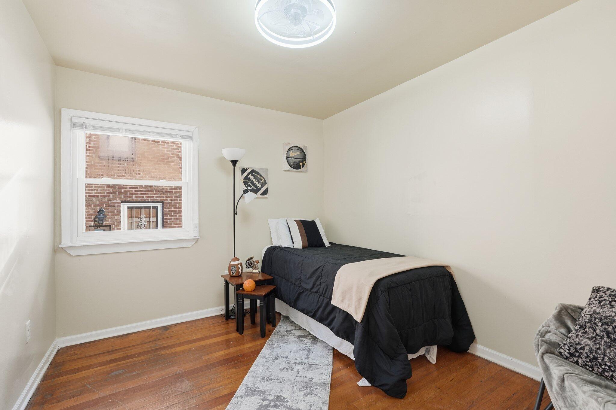 4825 North 25th Street Milwaukee, WI 53209 - Photo 12 of 24 Bedroom 2