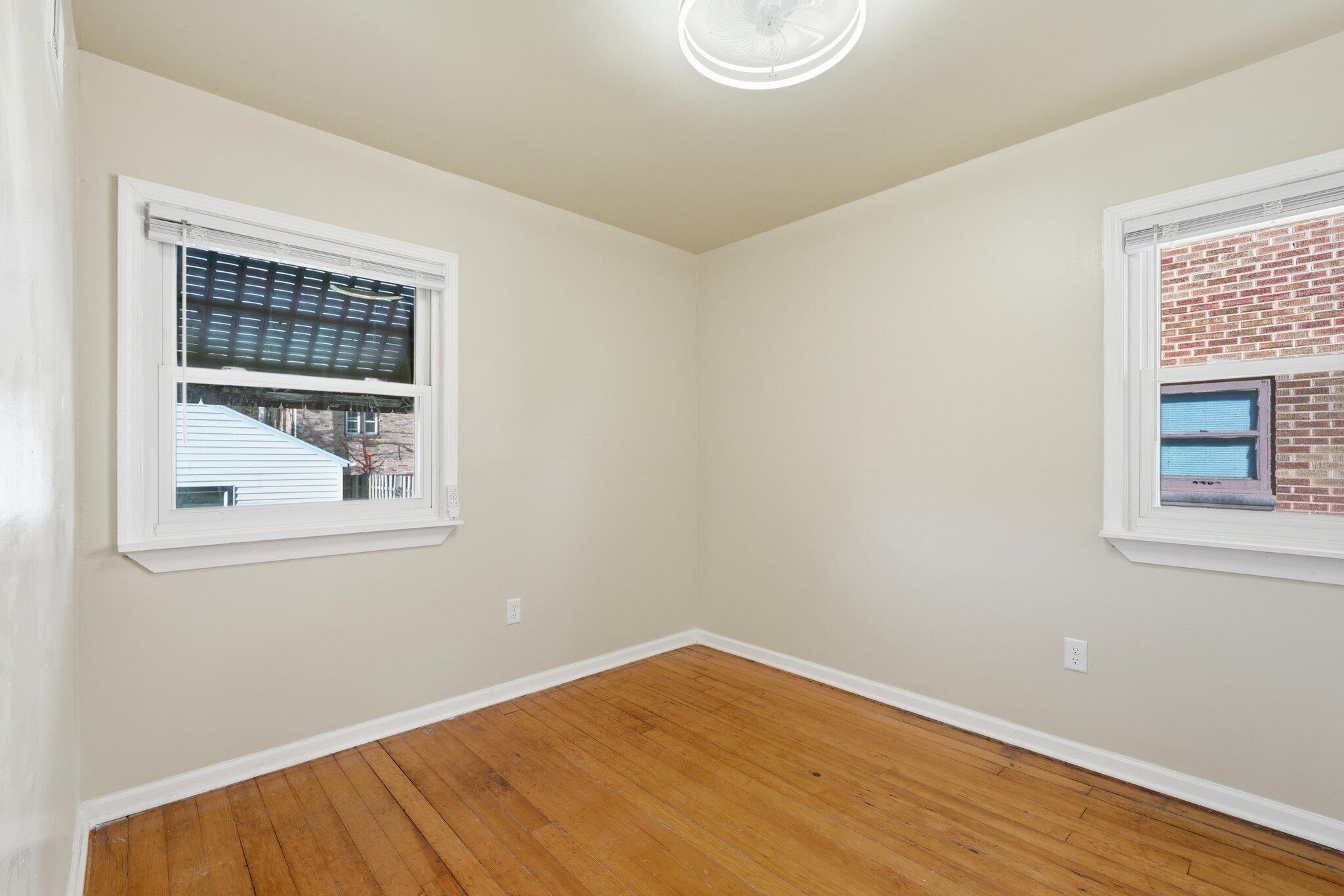 4825 North 25th Street Milwaukee, WI 53209 - Photo 16 of 24 Bedroom 3