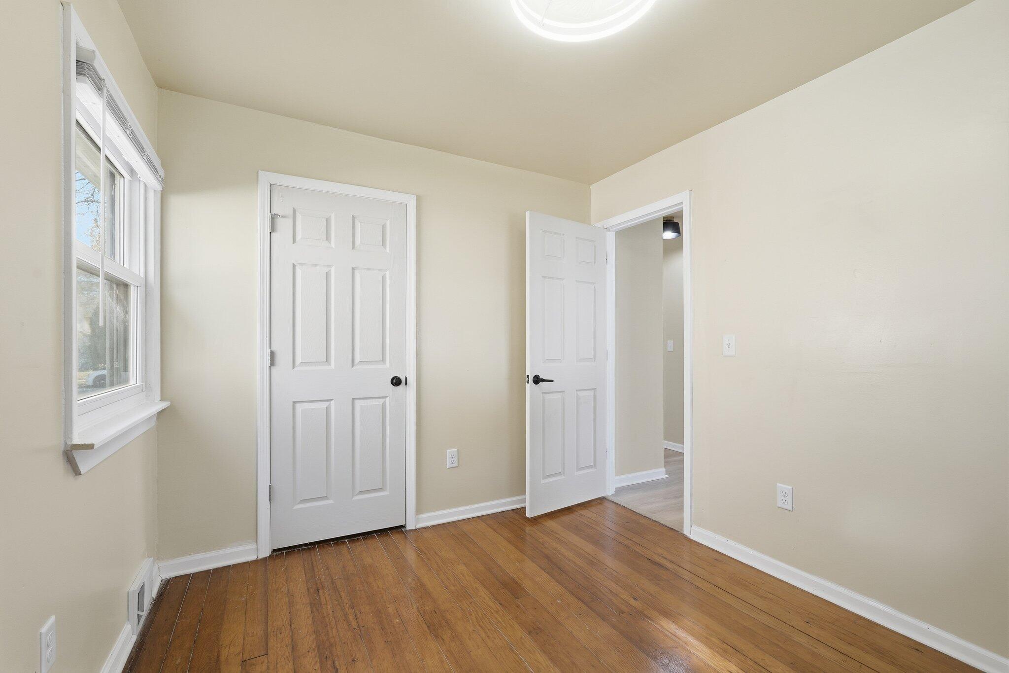 4825 North 25th Street Milwaukee, WI 53209 - Photo 17 of 24 Bedroom 3b